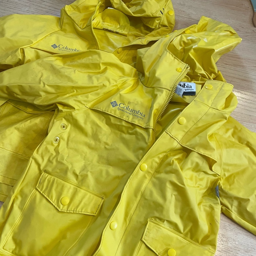 *flawed*Set of two Columbia Kids Bright Yellow Raincoats